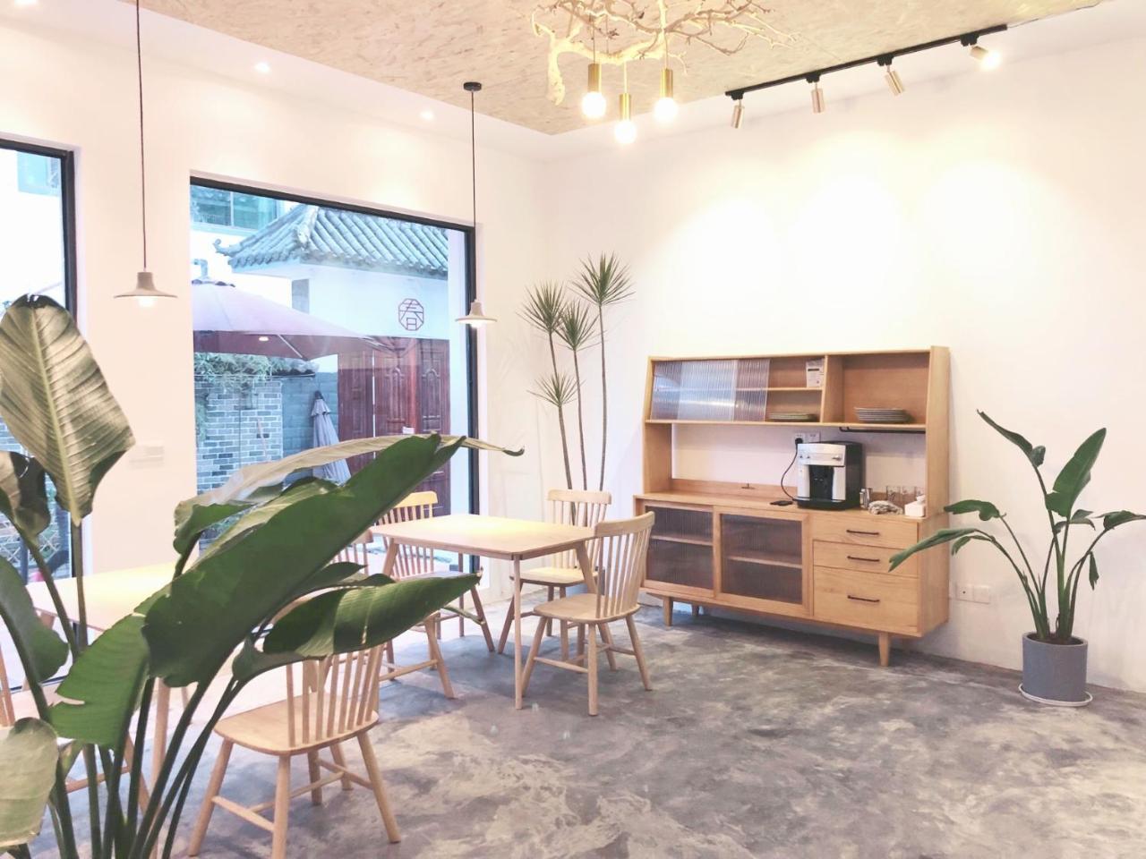 וויוואן Spring Breeze Boutique Guest House מראה חיצוני תמונה